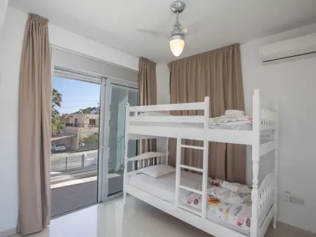 5 Schlafzimmer Privater Pool in Protaras Zentrum - Photo 11