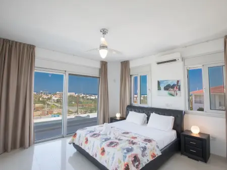 5 Schlafzimmer Privater Pool in Protaras Zentrum - Photo 13