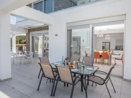 5 Schlafzimmer Privater Pool in Protaras Zentrum - Photo 24