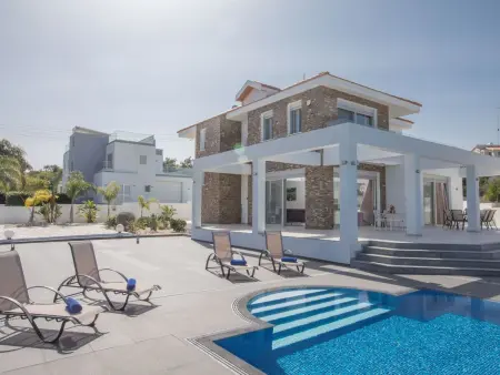 5 Schlafzimmer Privater Pool in Protaras Zentrum - Photo 27