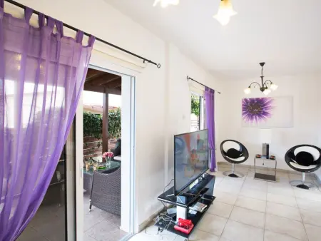 Geräumige Villa mit 3 Schlafzimmern und Pool in Protaras - Photo 19