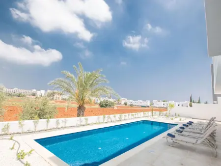 Neue 3-Schlafzimmer-Villa mit Pool in Protaras, Maison 7 personnes à Paralimni - Photo 2