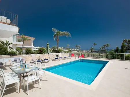 Schöne Villa direkt am Meer, Maison 10 personnes à Paralimni - Photo 3