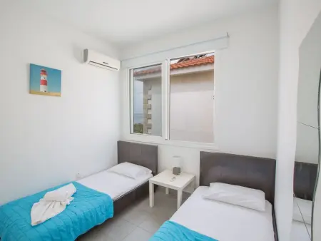 Moderne, geräumige Villa am Strand mit Pool, Maison 6 personnes à Ayia Napa - Photo 9