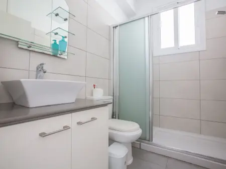 Moderne, geräumige Villa am Strand mit Pool, Maison 6 personnes à Ayia Napa - Photo 11