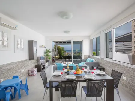 Moderne, geräumige Villa am Strand mit Pool, Maison 6 personnes à Ayia Napa - Photo 13