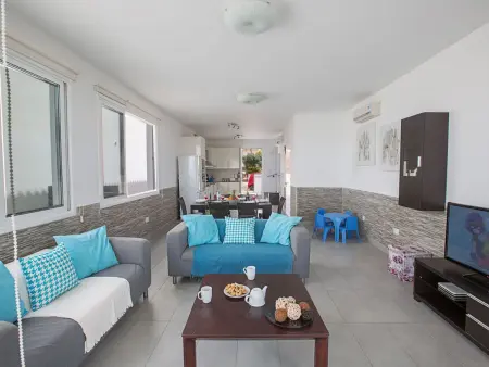 Moderne, geräumige Villa am Strand mit Pool, Maison 6 personnes à Ayia Napa - Photo 16