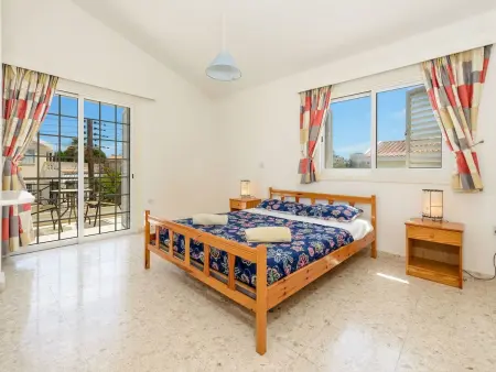4-Schlafzimmer-Villa mit privatem Pool in Ayia Napa - Photo 14