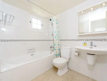 4-Schlafzimmer-Villa mit privatem Pool in Ayia Napa - Photo 15