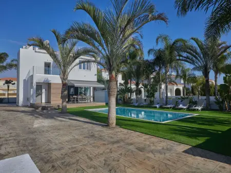 Moderne, geräumige Ferienvilla, Maison 6 personnes à Ayia Napa - Photo 4