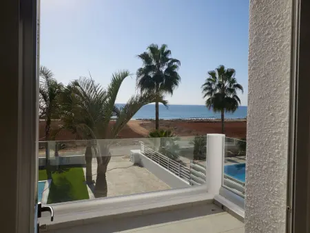 Moderne, geräumige Ferienvilla, Maison 6 personnes à Ayia Napa - Photo 18