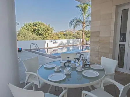 Schöne Ferienvilla Protaras 4, Maison 6 personnes à Agios Georgios Pegeias - Photo 3