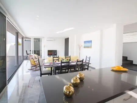 3-Schlafzimmer-Villa mit privatem Pool und Dachgarten - Photo 8