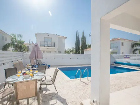Ferienvilla PV17 mit Sonnenterrasse und Pool, Maison 6 personnes à Agios Georgios Pegeias - Photo 3