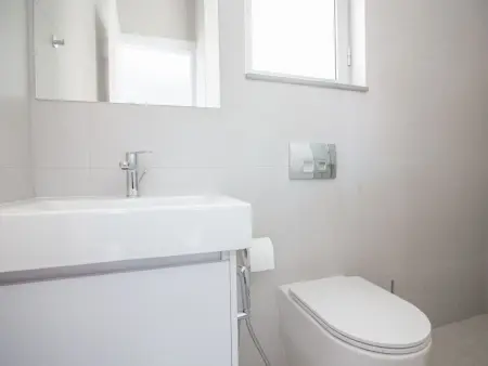 3-Schlafzimmer-Villa mit Pool, Dachgarten, Meerblick - Photo 18