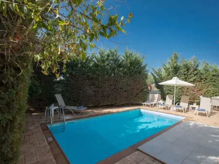 3-Bett-Villa mit privatem Pool in einer bewachten Anlage - Photo 1