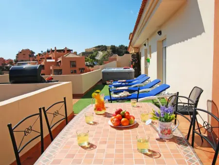 Penthouse, Jacuzzi, Meerblick, BBQ,wifi, AC, Appartement 7 personnes à Calahonda - Photo 5