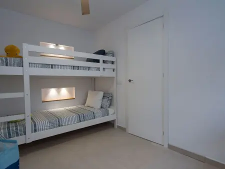 Helle Wohnung mit atemberaubender Aussicht auf das Meer und den Strand - Photo 10