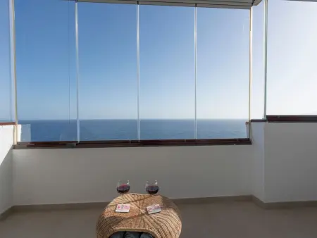 Helle Wohnung mit atemberaubender Aussicht auf das Meer und den Strand - Photo 18