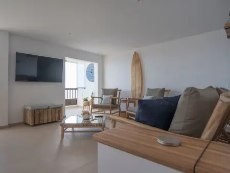 Helle Wohnung mit atemberaubender Aussicht auf das Meer und den Strand - Photo 24