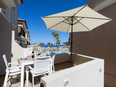Wohnung in Palm-Mar mit Großer Terrasse und Meerblick - Photo 19