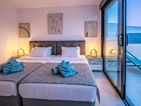 Luxuriöse Villa mit privatem Pool und Bergblick - Photo 15