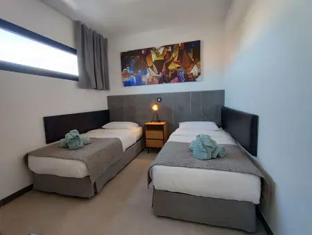 Luxuriöse Villa mit privatem Pool und Bergblick - Photo 30