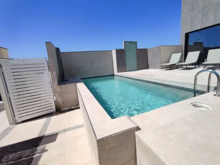Luxuriöse Villa mit privatem Pool und Bergblick - Photo 31