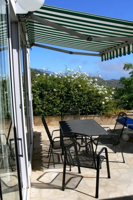 Anspruchsvolle Ferienvilla mit Panoramablick, Maison 6 personnes à Tijarafe - Photo 15