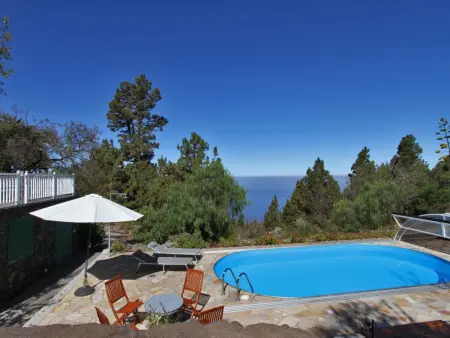 Anspruchsvolle Ferienvilla mit Panoramablick, Maison 6 personnes à Tijarafe - Photo 32