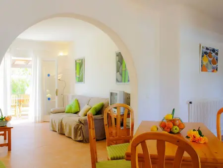 in Cala D'or mit Schöner Terrasse, Maison 6 personnes à Cala d'Or - Photo 4