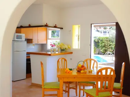 in Cala D'or mit Schöner Terrasse, Maison 6 personnes à Cala d'Or - Photo 9