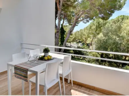 Neu renoviertes, modernes Apartment für 4 Personen, direkt an der Cala Ferrera - Photo 1
