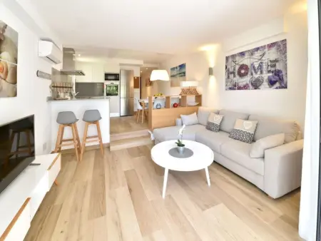 Neu renoviertes, modernes Apartment für 4 Personen, direkt an der Cala Ferrera - Photo 4