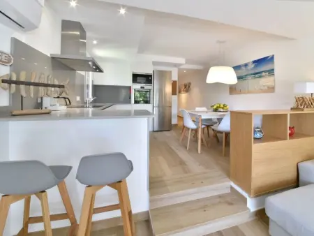 Neu renoviertes, modernes Apartment für 4 Personen, direkt an der Cala Ferrera - Photo 17
