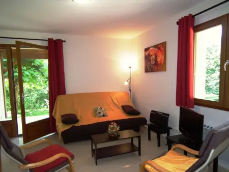 Domäne mit Jacuzzi, Maison 7 personnes à Gavaudun - Photo 1