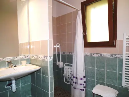 Domäne mit Jacuzzi, Maison 7 personnes à Gavaudun - Photo 6