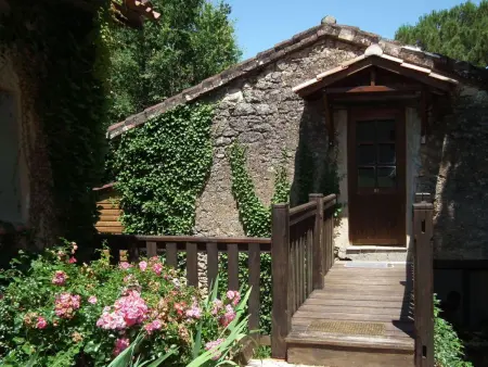 Domaine  La Chatière  mit Jacuzzi, Maison 9 personnes à Gavaudun - Photo 8