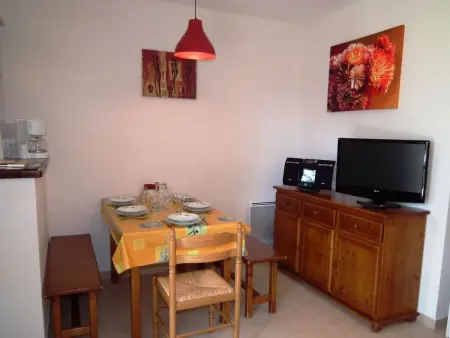 Domäne mit Jacuzzi, Maison 6 personnes à Gavaudun - Photo 4