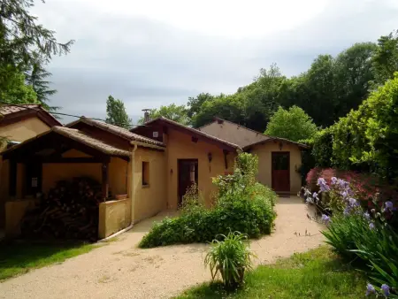 Feriendorf im Périgord Großes Ferienhaus für 18 oder 20 Personen. - Photo 2