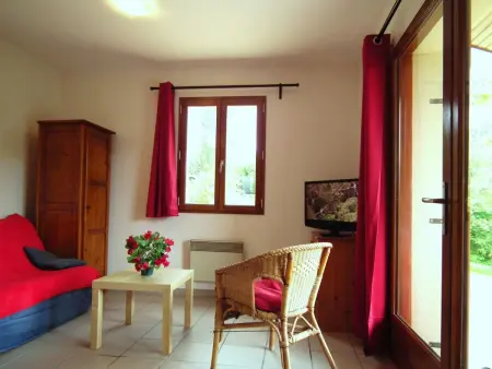 Domäne mit Jacuzzi, Maison 4 personnes à Gavaudun - Photo 2