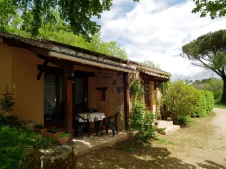 Domaine  Le Fournil  mit Jacuzzi, Maison 4 personnes à Gavaudun - Photo 1
