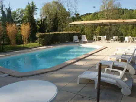 Schöne provenzalische Villa Les Carlets mit Pool - Photo 3