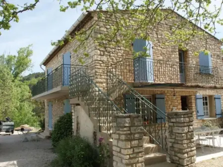 Schöne provenzalische Villa Les Carlets mit Pool - Photo 13