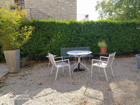 Schöne provenzalische Villa Les Carlets mit Pool - Photo 27