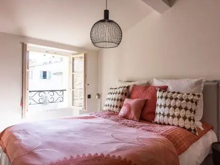 Superb 3 Bedroom Apartment on the Port, Appartement 6 personnes à Saint Tropez - Photo 2
