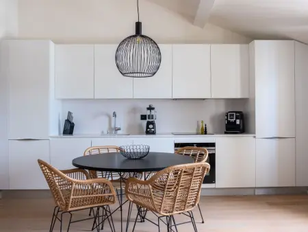 Superb 3 Bedroom Apartment on the Port, Appartement 6 personnes à Saint Tropez - Photo 4