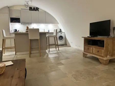 Originelle Maisonettewohnung im historischen Zentrum - Photo 1