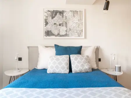 Wunderschöne Wohnung mit Balkon am Hafen, Appartement 4 personnes à Saint Tropez - Photo 2