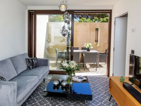 Schicke und moderne Wohnung im Stadtzentrum, Appartement 2 personnes à Saint Tropez - Photo 9